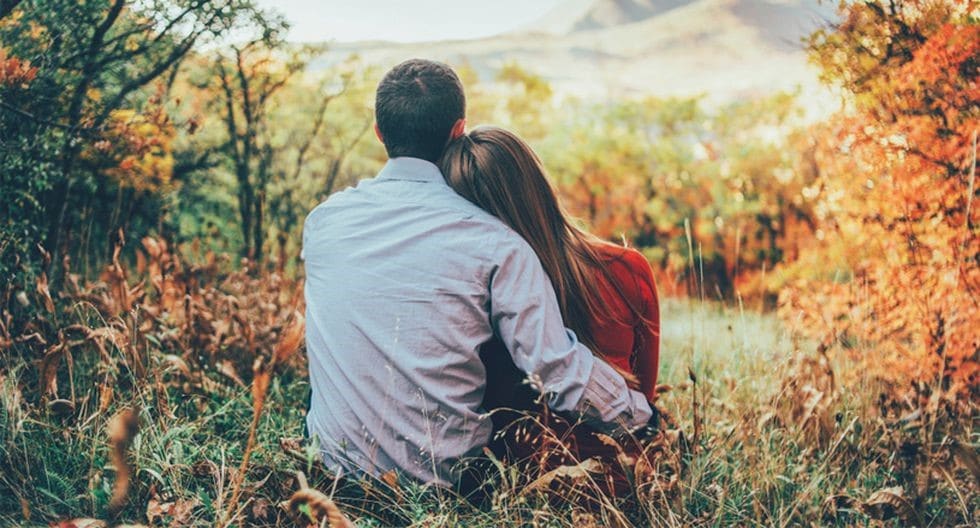 Cuatro cosas que hacen las parejas para tener una relación feliz y duradera.